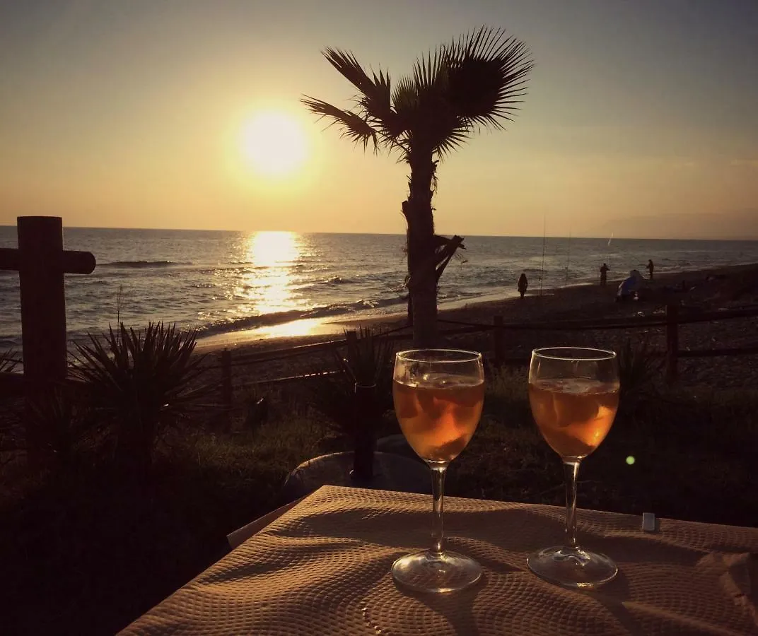 Bed & Breakfast Villa Breeze Boutique Guest Rooms, Marbella