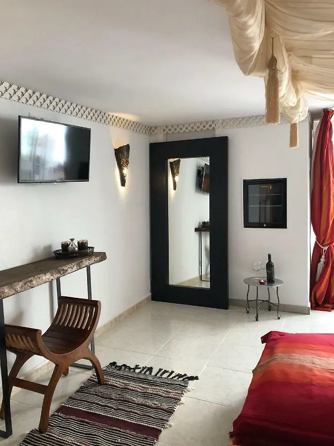 Villa Breeze Boutique Guest Rooms, Marbella 4*,  Spain